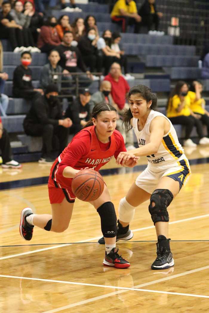harlingen-laredo-alexander-girls-basketball-playoffs00013